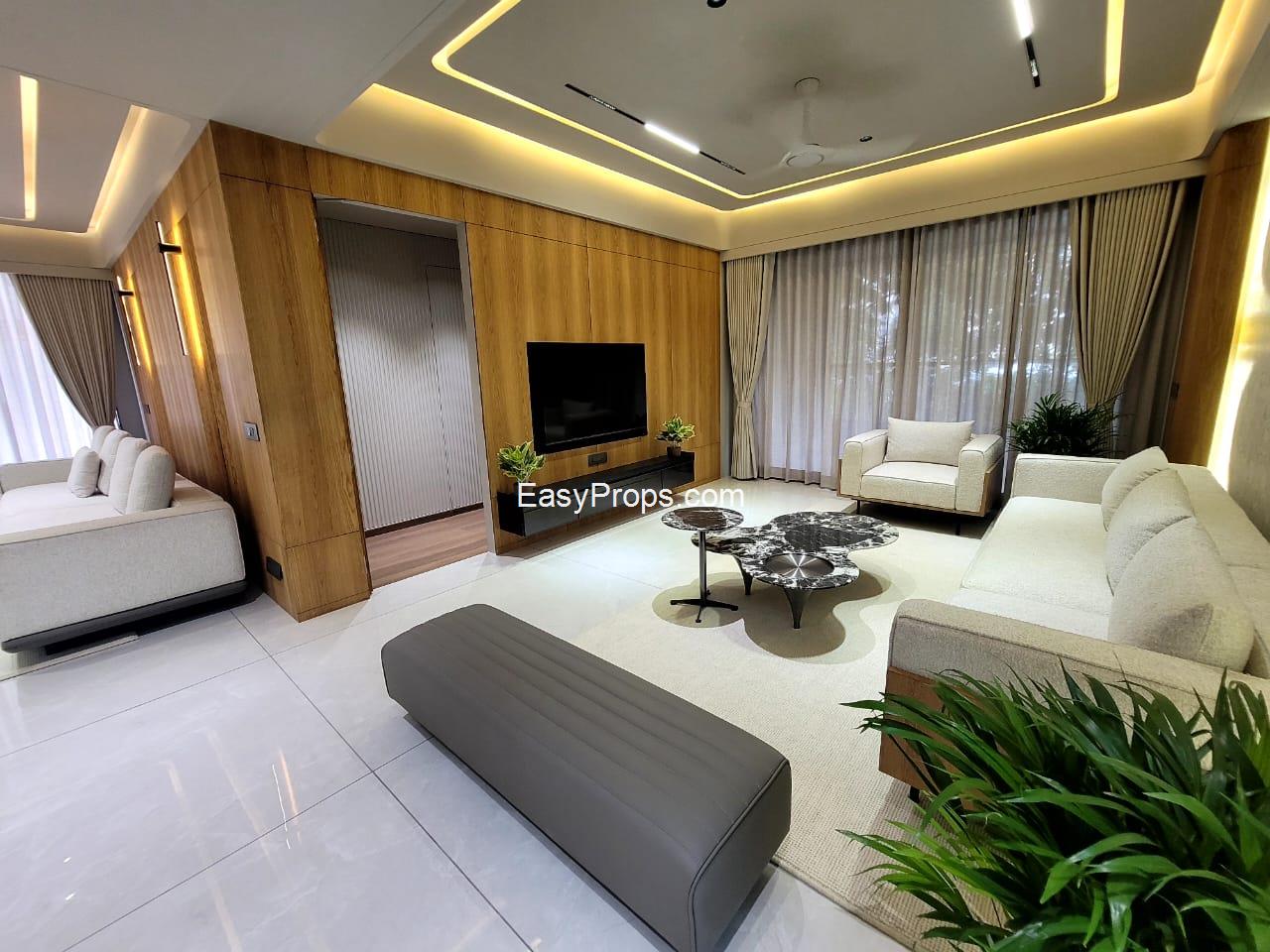 4 BHK FLAT ON SALE PRALAD NAGAR 